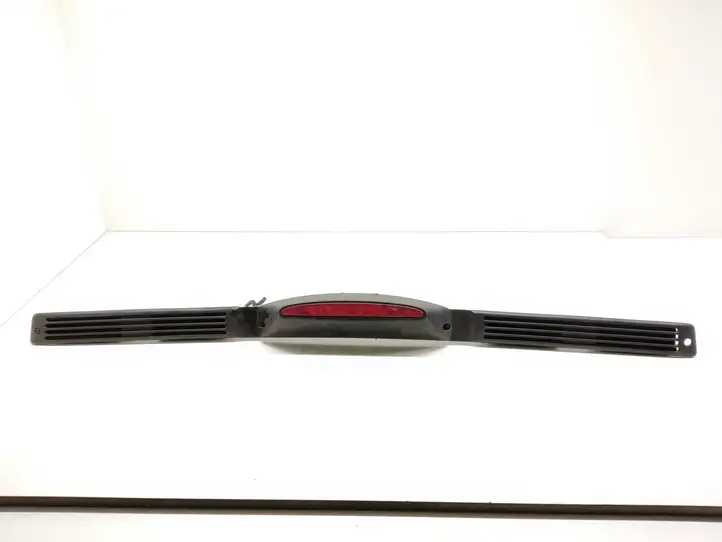 Iveco Daily Daily 4th gen (2006 - 2012) 3804766 Дополнительный стоп фонарь — фото 1