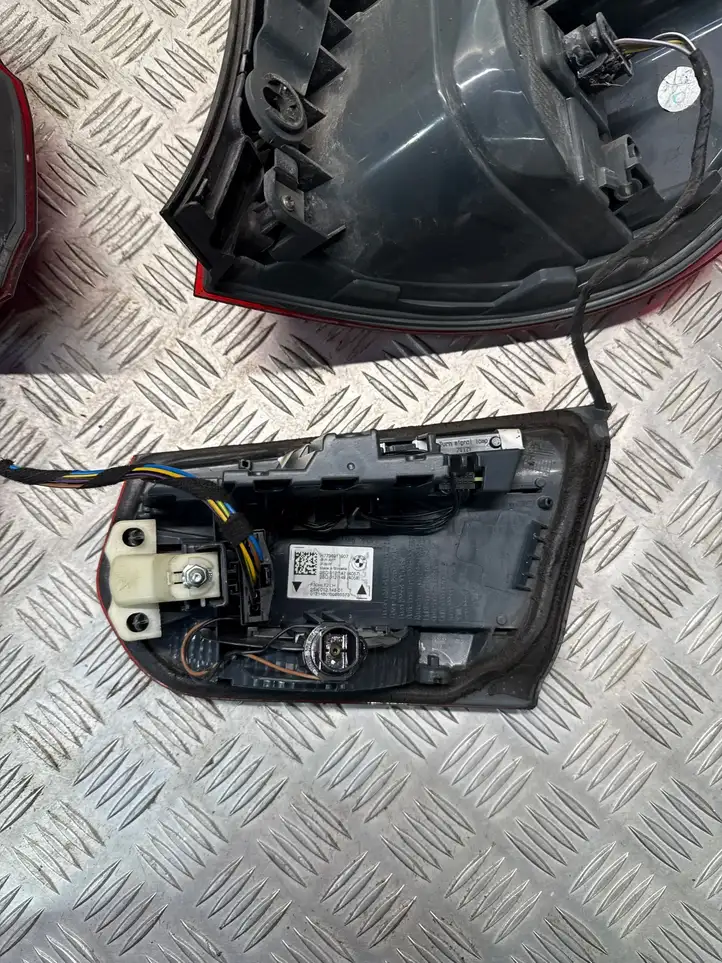BMW 3 F30 F35 F31 (2012 - 2018) 7736911907 Комплект задних фонарей — фото 10