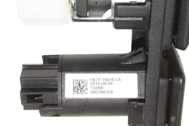 Land Rover Discovery Sport (2014 - 2019) FK7219010CA Прикуриватель — фото 7