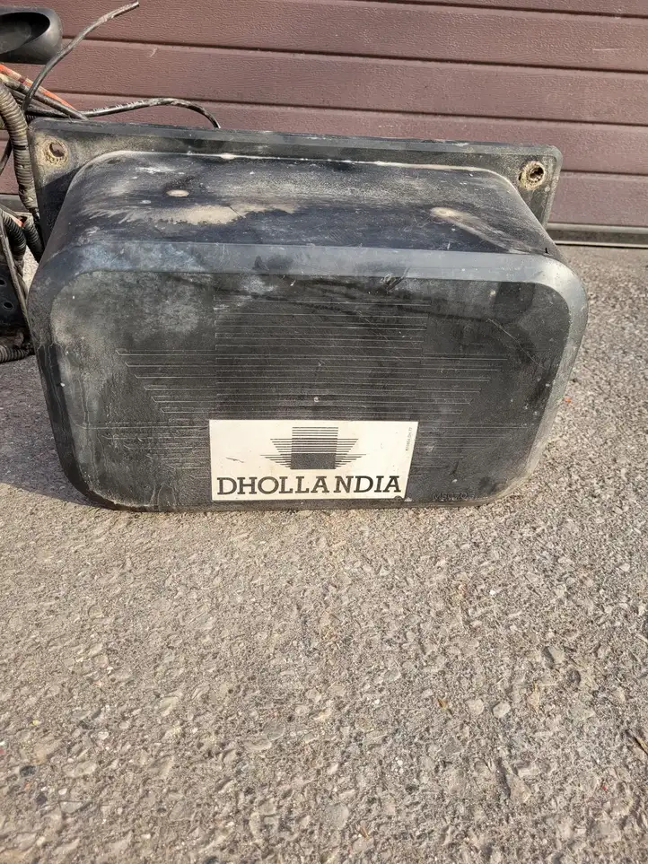 Renault Master III (2010 - ) DHOLLANDIA Насос гидропривода багажника — фото 3