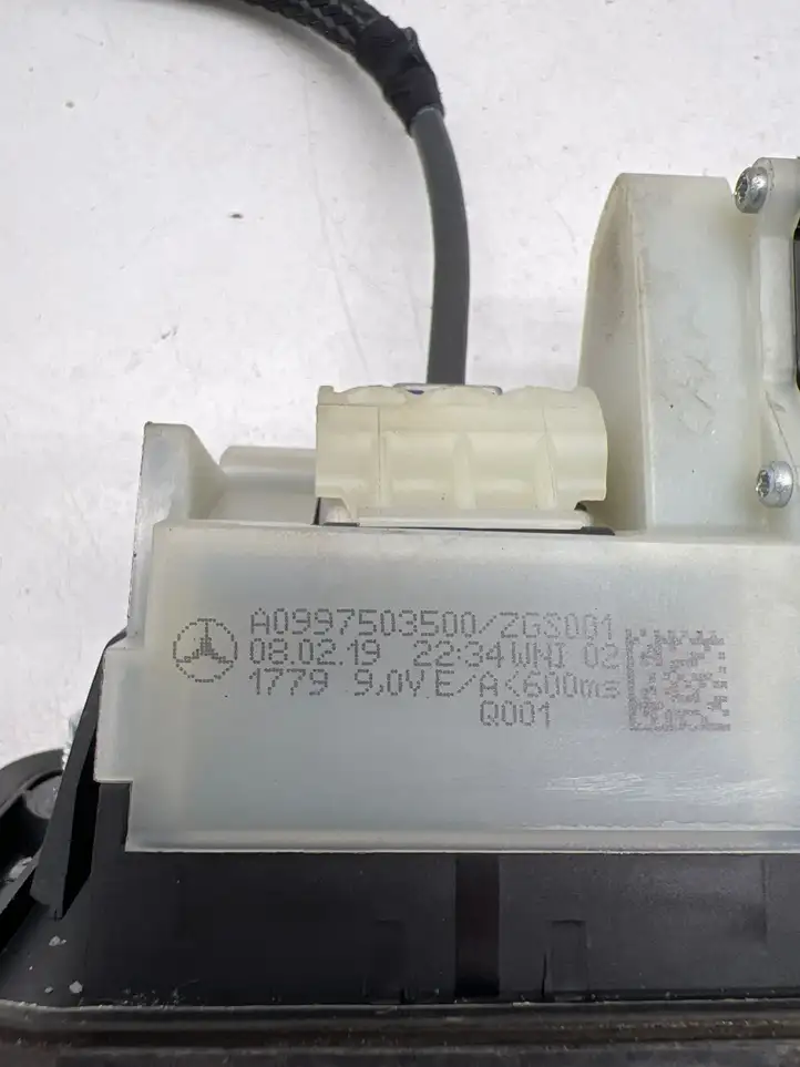 Mercedes-Benz A W177 (2018 - ) A0997503500 Ручка багажника с камерой — фото 5