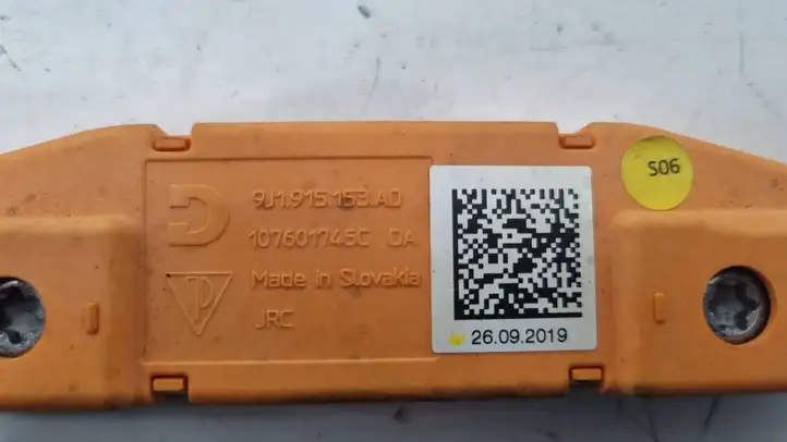 Porsche Taycan 9J1 (2019 - ) 9J1915153AD Трубки охлаждения батареи гибридного / электромобиля — фото 7