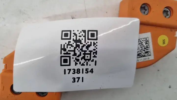Porsche Taycan 9J1 (2019 - ) 9J1915153AB Трубки охлаждения батареи гибридного / электромобиля — фото 9