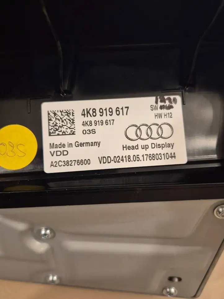 Audi A7 S7 4K8 (2018 - ) 4K8919617 Выдвижной дисплей — фото 7