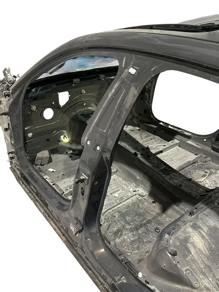 BMW i4 (2021 - ) 9477455 Средняя стойка кузова (B) — фото 3