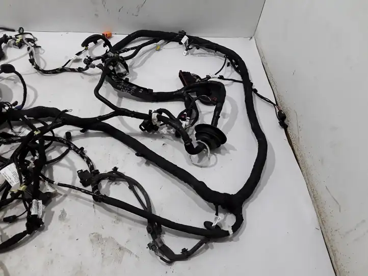 Renault Megane E-Tech (2022 - ) 240101985R Прочая электропроводка — фото 3