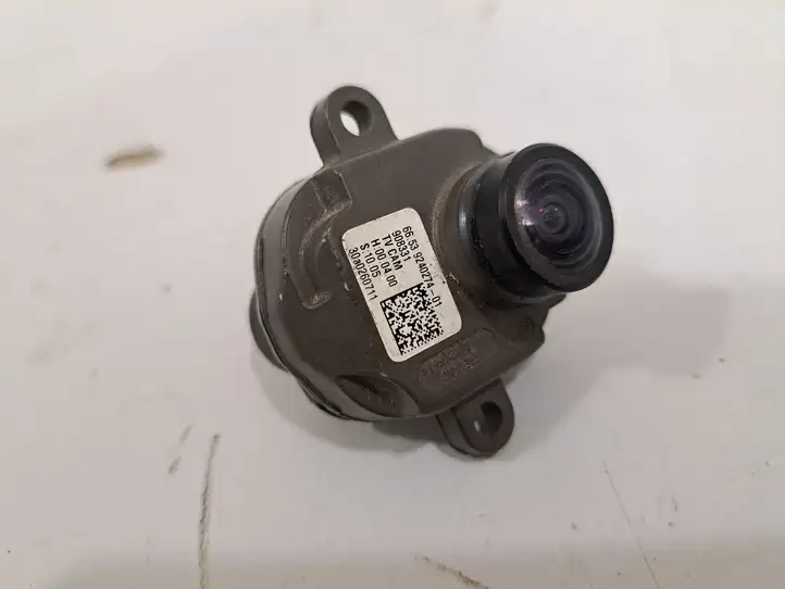 BMW 3 F30 F35 F31 (2012 - 2018) 9240274 Камера в зеркале заднего вида — фото 1