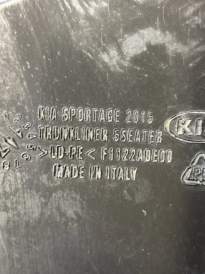 Kia Sportage (2018 - 2021) F1122ADE00 Резиновый коврик багажника — фото 7
