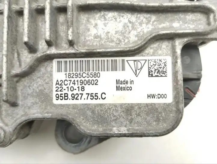 Porsche Macan (95B) (2014 - 2018) 95B927755C Электродвигатель переднего редуктора — фото 6