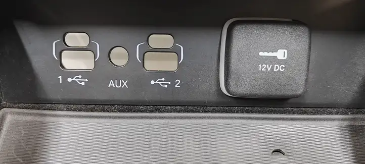 Jeep Grand Cherokee WL (2021 - ) 68544144AA Ящик центральной консоли — фото 7