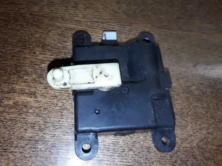 Nissan Murano Z50 (2002 - 2008) 3F12030820 Двигатель задвижки потока воздуха — фото 2