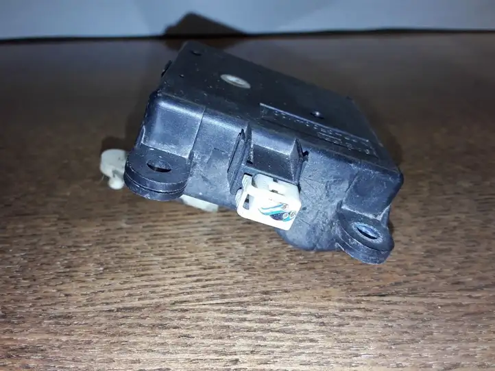 Nissan Murano Z50 (2002 - 2008) 3F12030820 Двигатель задвижки потока воздуха — фото 3