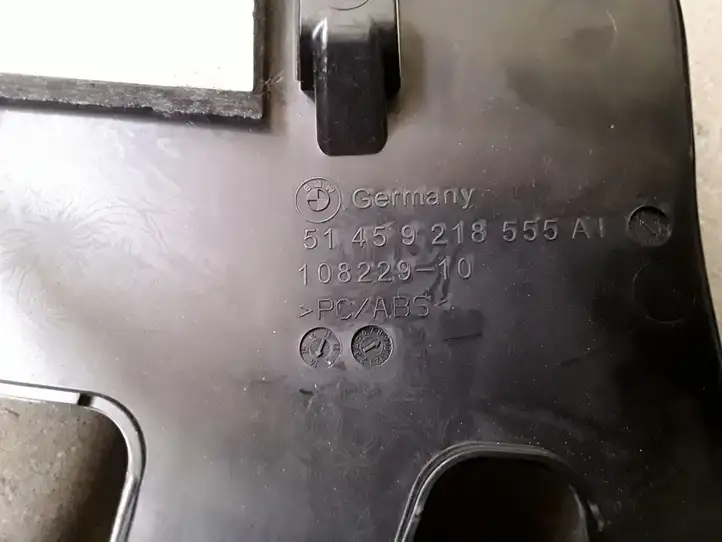 BMW 3 F30 F35 F31 (2012 - 2018) 51459218555 Прочие детали салона — фото 2