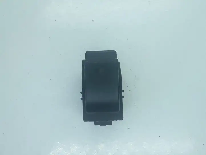 Toyota Corolla Verso AR10 (2004 - 2009) 848100F010 Блок кнопок стеклоподъемников — фото 1