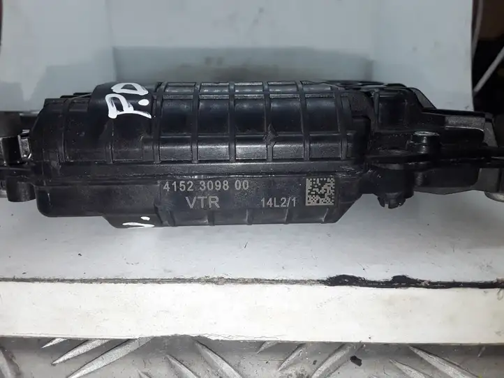 BMW 7 F01 (2008 - 2016) 4152309800 Мотор центрального замка — фото 2