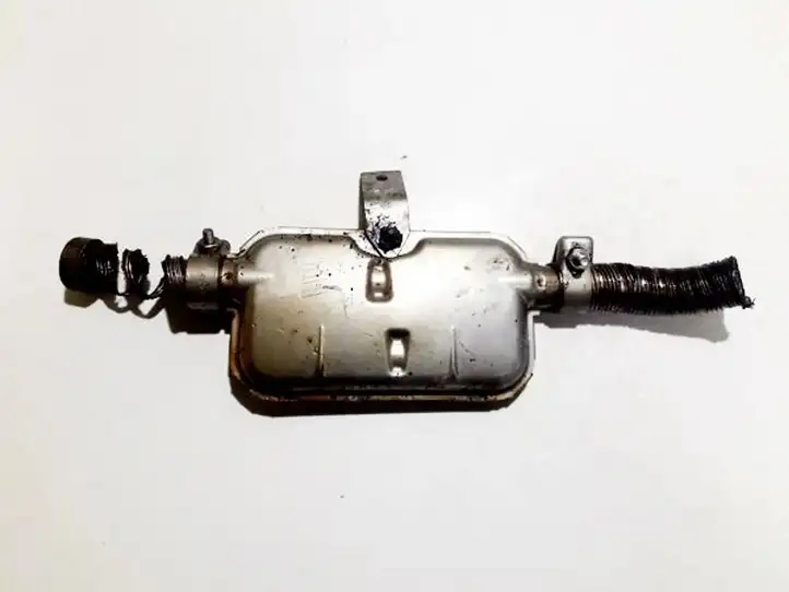 Toyota Corolla Verso AR10 (2004 - 2009) Глушитель Webasto — фото 2