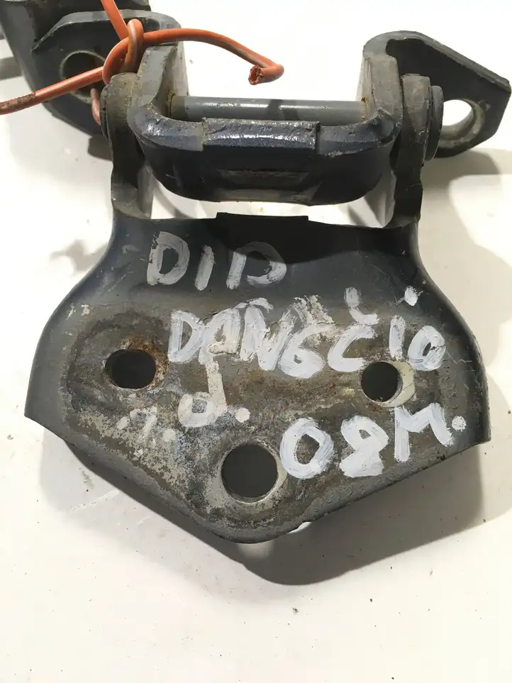 Mitsubishi Pajero (2006 - 2011)   Комплект петлей багажника