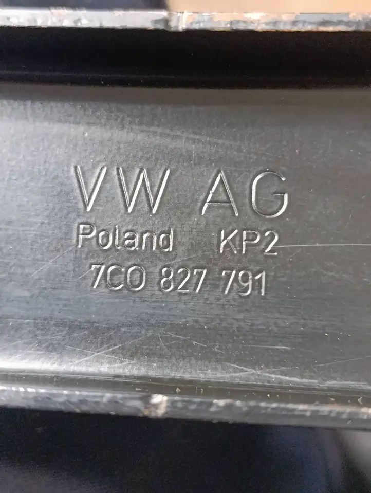 Volkswagen Crafter (2016 - ) 7C0827791 Ограничитель багажной двери — фото 4