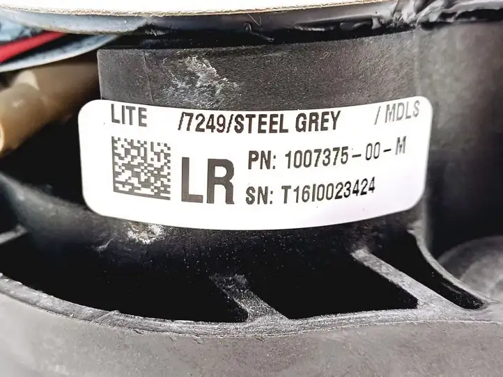 Tesla Model S (2016 - 2021) 1007375-00-M Наружная ручка задней двери — фото 4