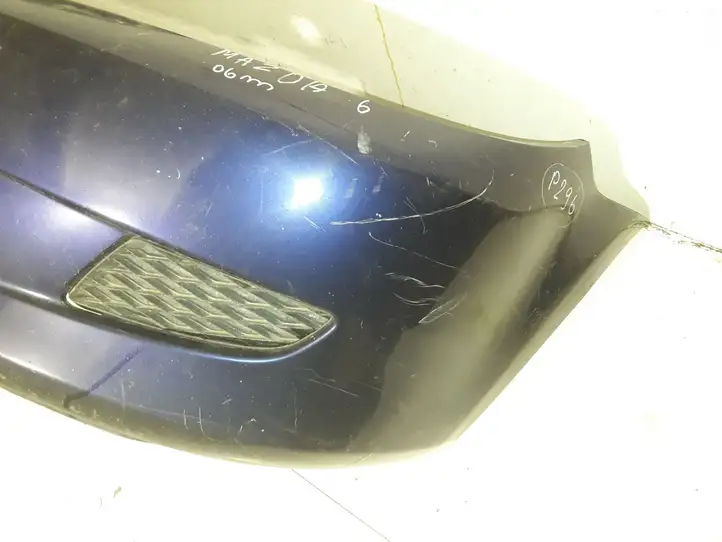 Mazda 6. (2005 - 2007)   Передний бампер