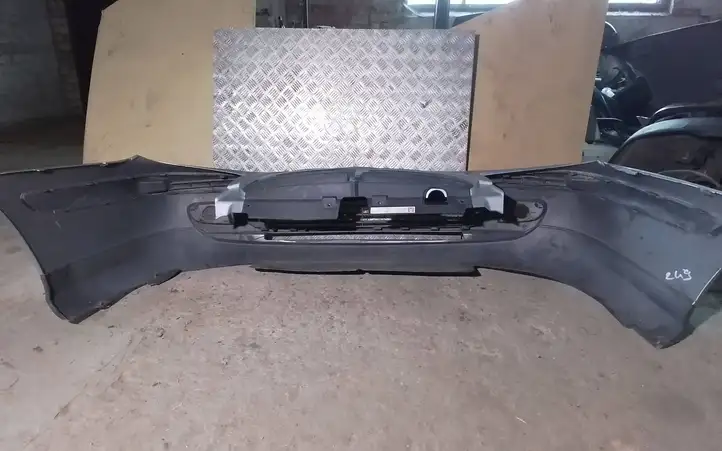 Citroen C5 (2001 - 2004)   Передний бампер