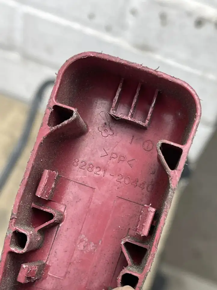 Lexus RX 330 - 350 - 400H (2006 - 2009) 8917345050 Блок предохранителей (комплект) — фото 2
