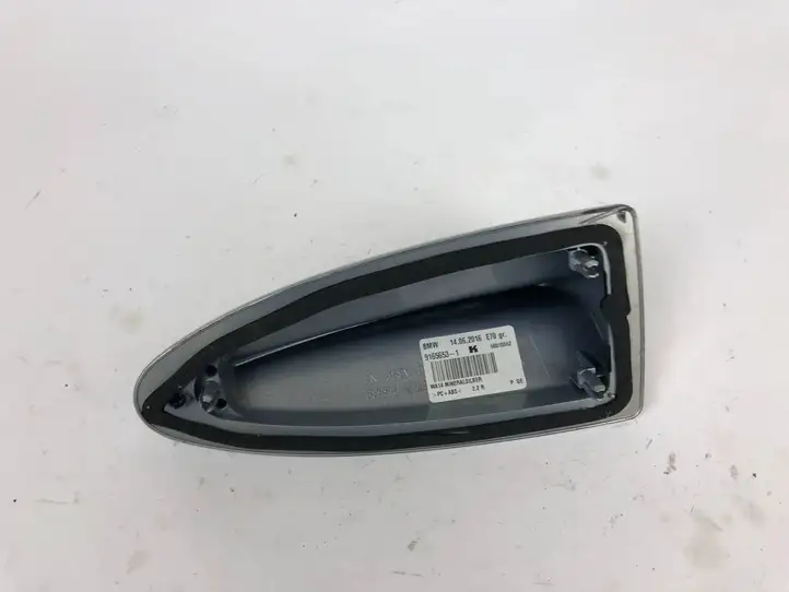 BMW X3 F25 (2010 - 2017) 9165653 Крышка GPS-антенны — фото 9