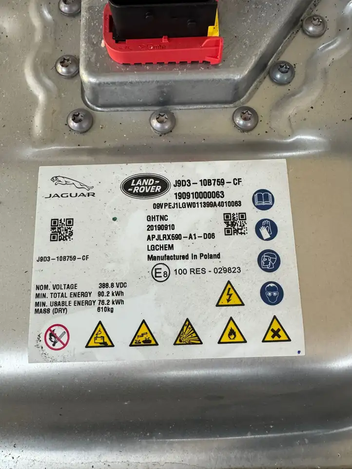 Jaguar I-Pace   J9D310B759CF  Аккумуляторная батарея гибридного / электрического автомобиля