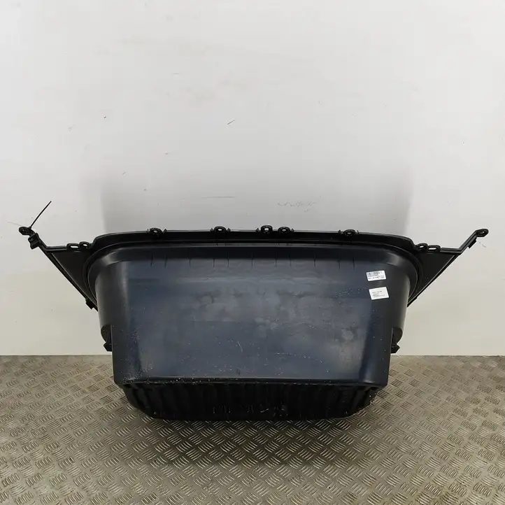 Tesla Model Y (2019 - 2024) 1036010030 Другая часть кузова — фото 3
