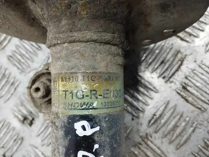 Honda CR-V (2012 - 2016)  51610T1GE030M1 Передний амортизатор с пружиной