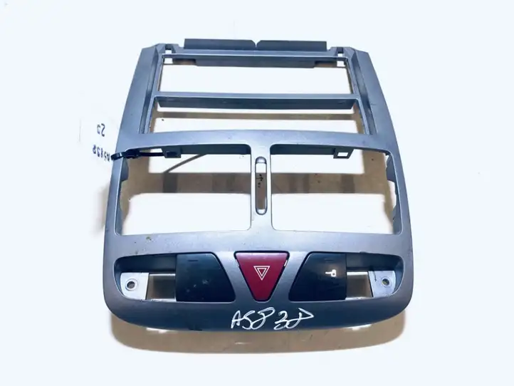 Peugeot 307 CC (2001 - 2005) 9634505077 Прочие детали салона — фото 1