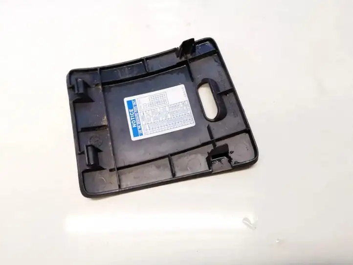 Toyota Avensis T250 (2003 - 2006) 5554005020 Прочие детали салона — фото 2