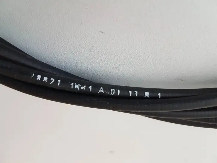 Nissan Juke I F15 (2010 - 2018) 1KK1A0113R трос топливного бака — фото 5