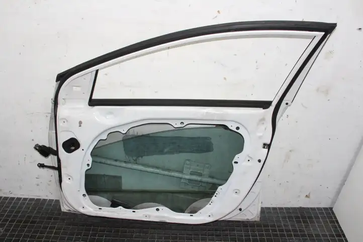 Hyundai i40 (2011 - ) Дверь — фото 5