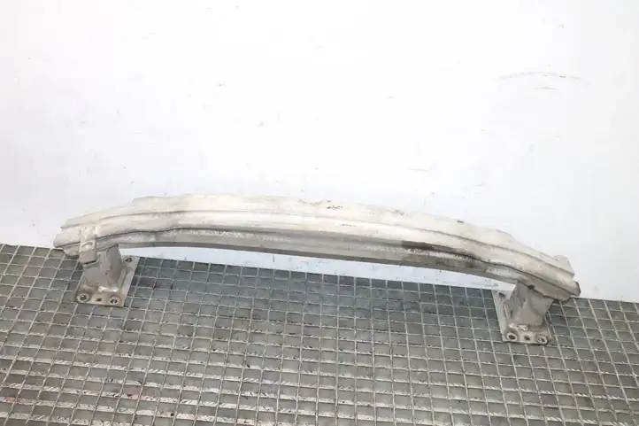 Audi TT Mk1 (2003 - 2006) Усилитель переднего бампера — фото 1