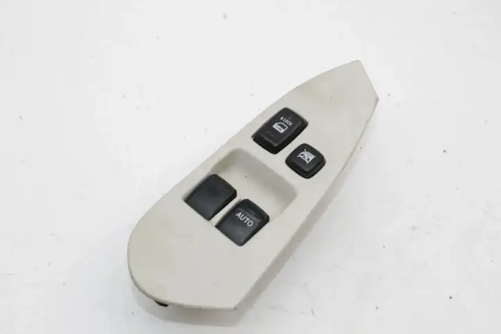Lexus SC 300 - 400 (2001 - 2010) Кнопка стеклоподъемников — фото 1