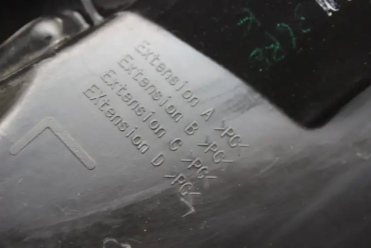 Nissan 350Z (2001 - 2009) Передняя фара — фото 4