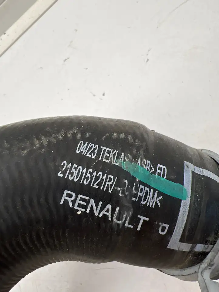 Renault Arkana (2019 - ) 215015121R Шланги системы охлаждения — фото 4