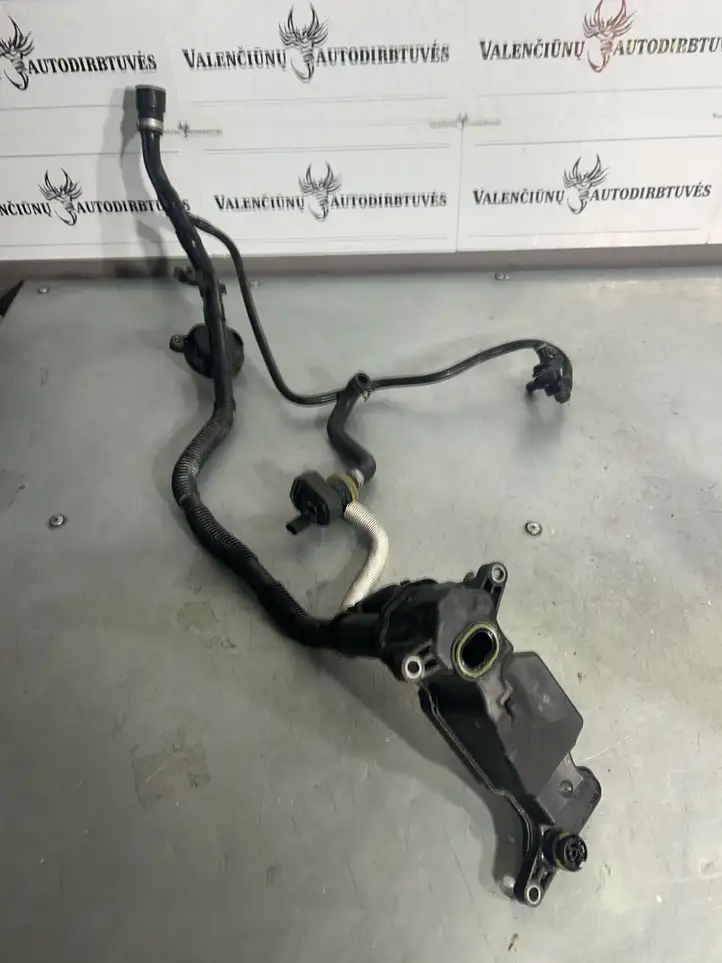 Mercedes-Benz B-class W246 (2014 - 2018) A2700180000 Шланг сапуна — фото 1