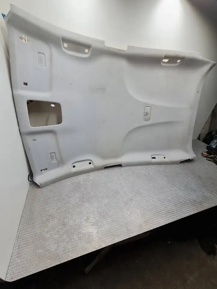 Toyota Prius (XW50) (2015 - ) Потолочная обшивка — фото 2