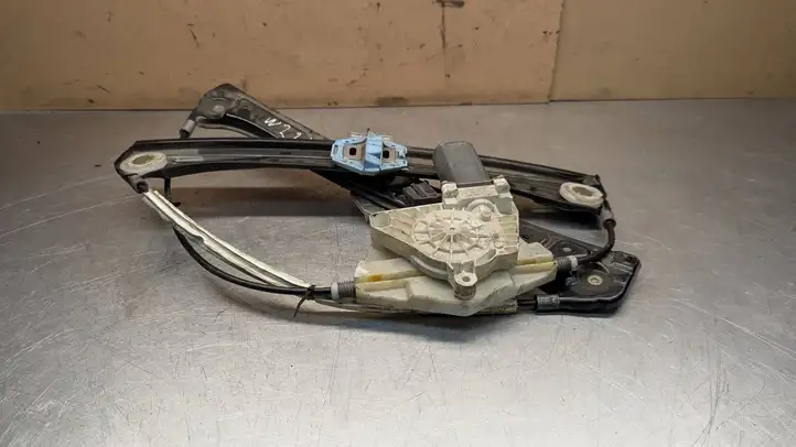 Mercedes-Benz S W221 (2005 - 2013) A2218202842 Механический стеклоподъемник передней двери — фото 1