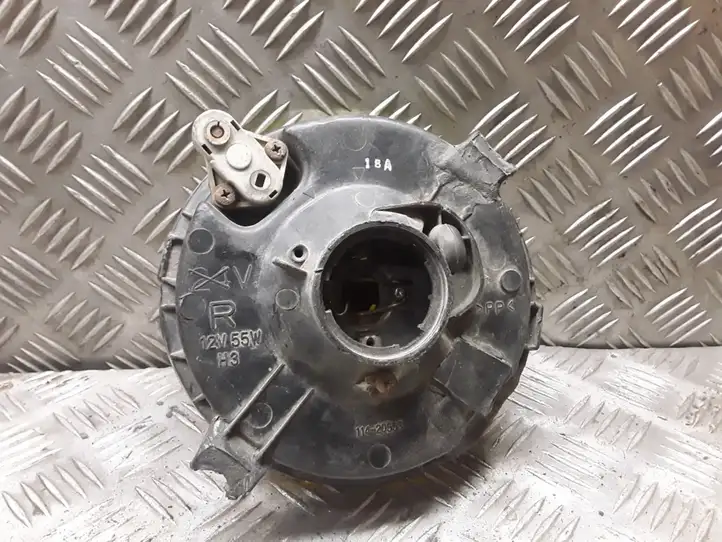Subaru Impreza II (2001 - 2002) 11420553 Передняя противотуманная фара — фото 2