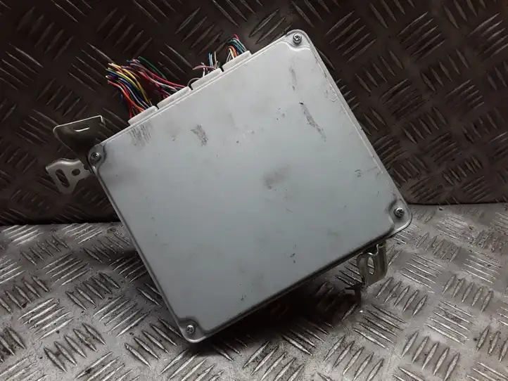 Toyota Corolla Verso AR10 (2004 - 2009) 896610F10 Блок управления двигателем (ЭБУ) — фото 2
