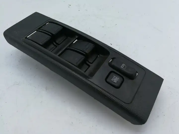 Toyota Corolla Verso AR10 (2004 - 2009) 848200F030 Блок кнопок стеклоподъемников — фото 1
