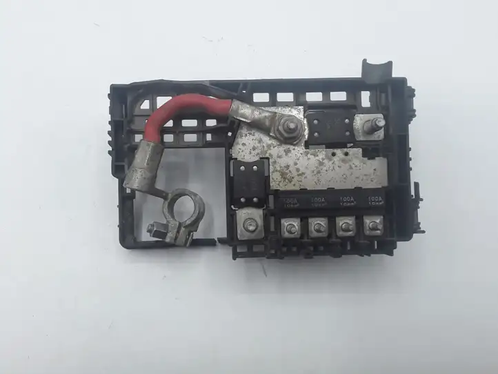 Opel Insignia A (2008 - 2017) 22933570 Блок предохранителей — фото 1