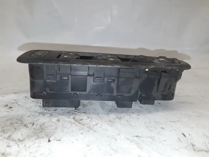 Peugeot 308 (2007 - 2013) 96644917XT Кнопка стеклоподъемников — фото 3