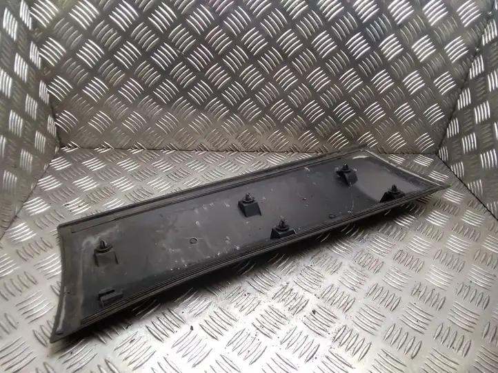 Nissan Qashqai (2006 - 2010) 82870JD00A Молдинги задней двери — фото 4