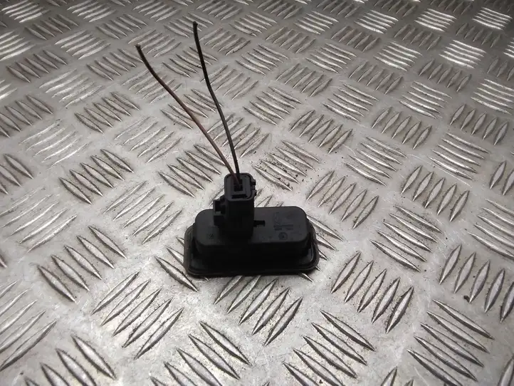 Renault Megane II (2002 - 2005) 8200076256 Кнопка закрытия крышки багажника — фото 4