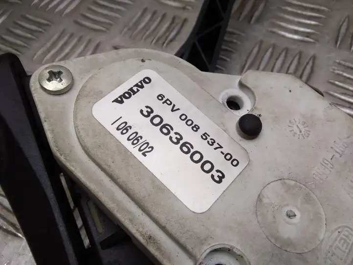 Volvo S60 (2000 - 2004) 30636003 Педаль акселератора — фото 4