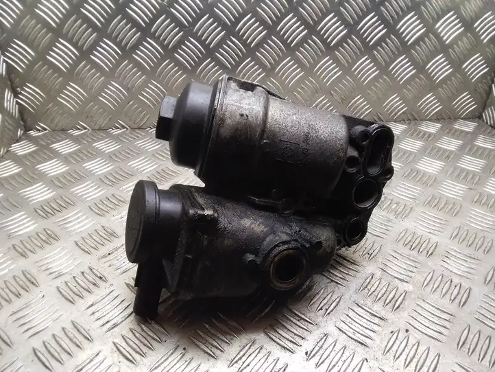 Volvo S60 (2000 - 2004) 6740273266 Кронштейн масляного фильтра — фото 1